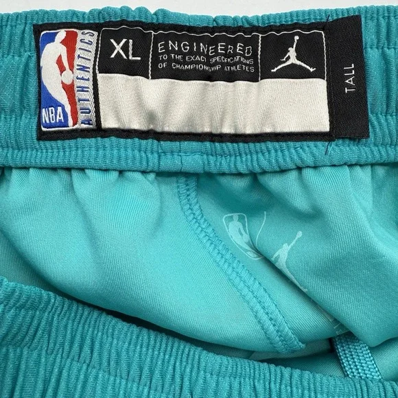Nike NBA Authentics Engineered Jordan Charlotte Hornets BasketballXLT NWT